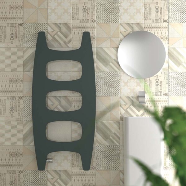 cordivari-termoarredo-radiatore-design-extraslim-watt-559-movie-bianco-ral-9010-1392x642-arredo-bagno