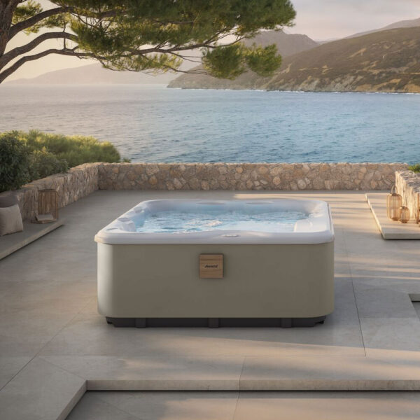 jacuzzi-minipiscina-5-6-posti-lodge+-l-versione-hydro-+-blower-38-getti-con-copertura-termica-e-pannelli-colore-beige