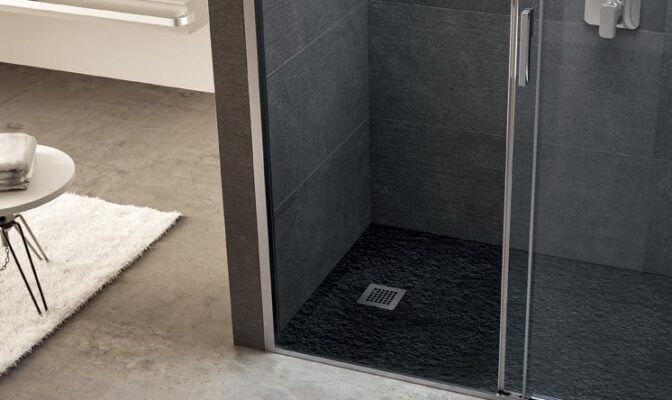 ideal-standard-ulltra-flat-s-piatto-doccia-160x80-nero-effetto-pietra-k8276fv-dettaglio-installazione-arredo-bagno
