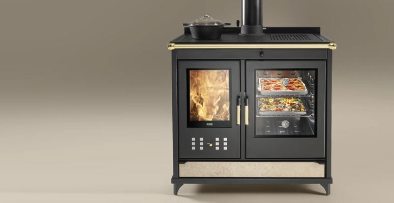 klover-cucina-a-legna-star-90-country-13,5-kw-colore-sahara-classe-cinque-stelle-vista-frontale-dettaglio
