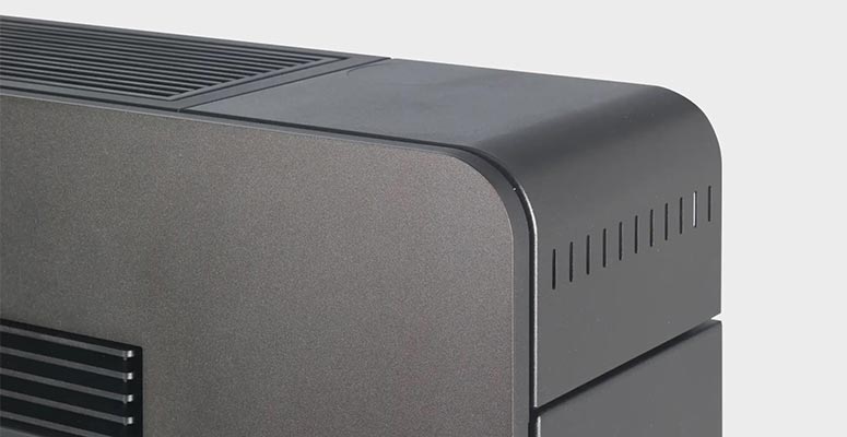 klover-stufa-a-pellet-ventilata-slim-astra-100s-10,3-kw-wifi-integrato-classe-a+-colore-bronzo-dettaglio-finitura-angolo-destro
